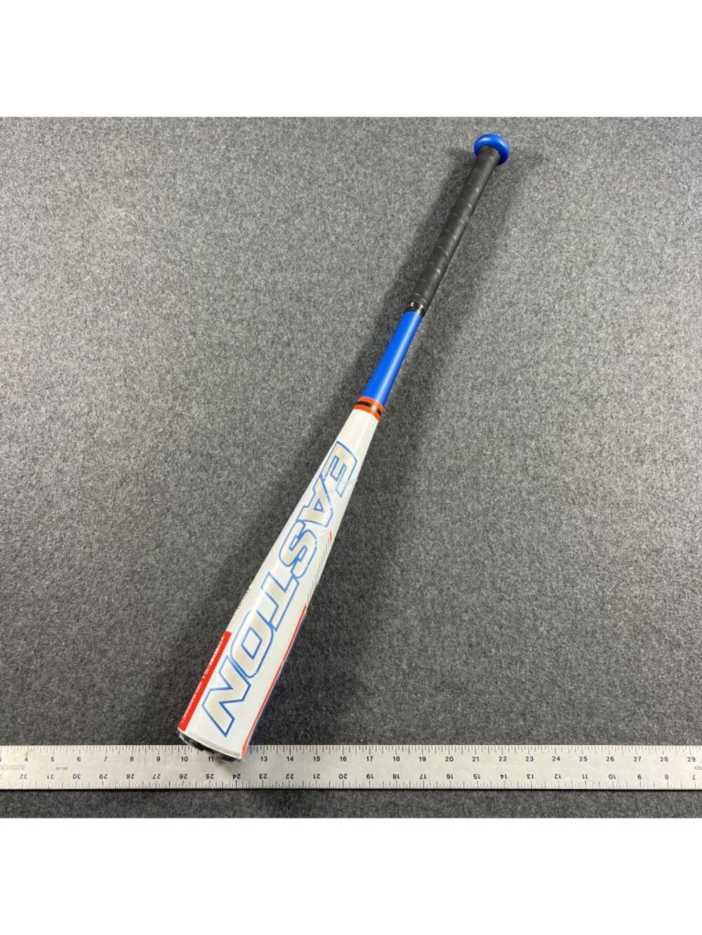 Easton Quantum USSSA Youth Baseball Bat 30" 20oz  2-5/8" Barrel -10 SL22QUAN108
